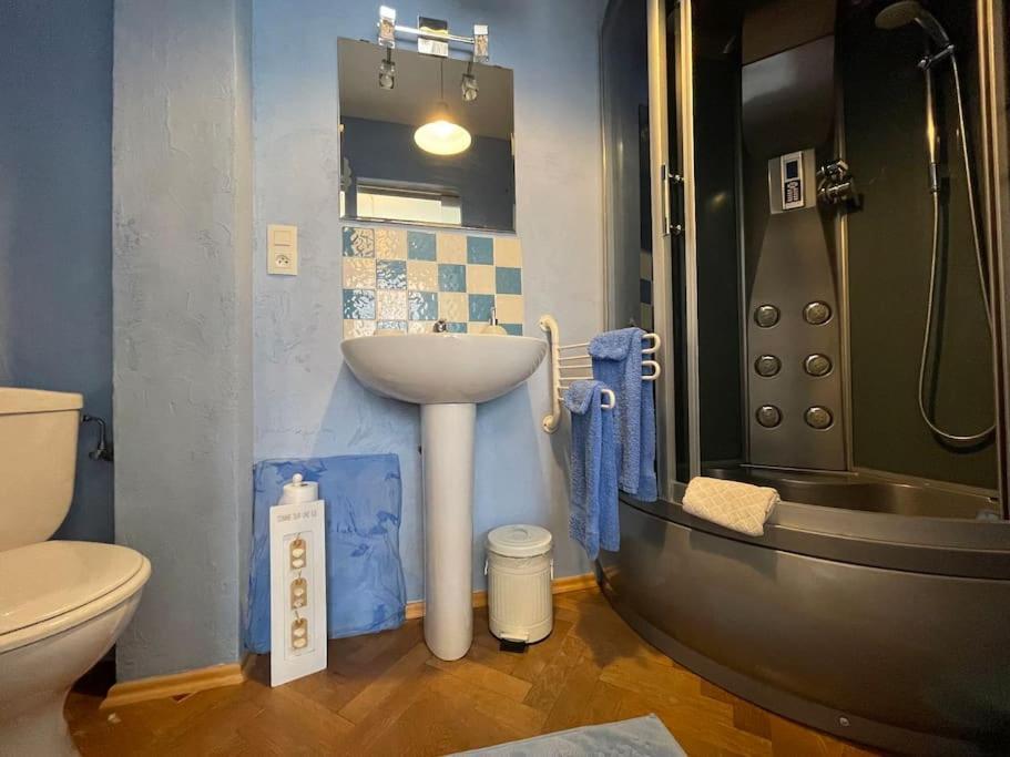 La Petite Chambre Bleue - Centre Historique-2 Pers-Non Accessible Au Personnes A Mobilite Reduite 케제르베르 외부 사진